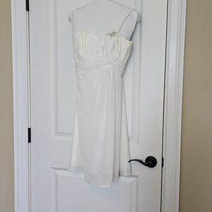 Ivory (almost white) wedding dress off one shoulder